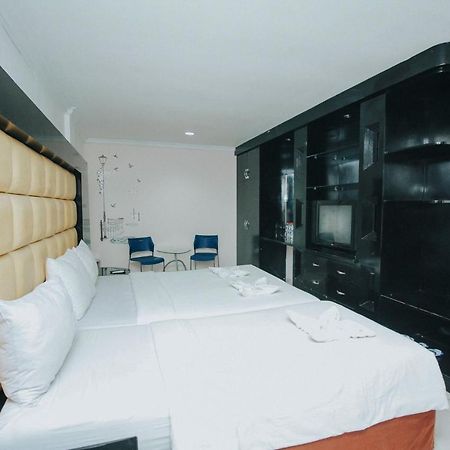 Hotel New Lilik Magelang Exterior foto